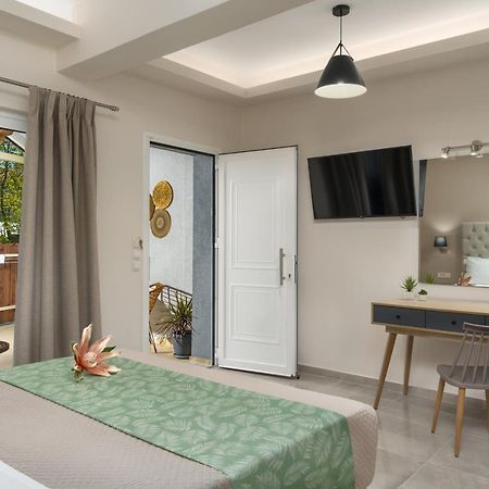 Iris & Rhea Junior Suites Циливи Экстерьер фото