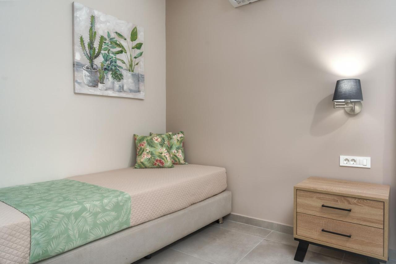 Iris & Rhea Junior Suites Циливи Экстерьер фото