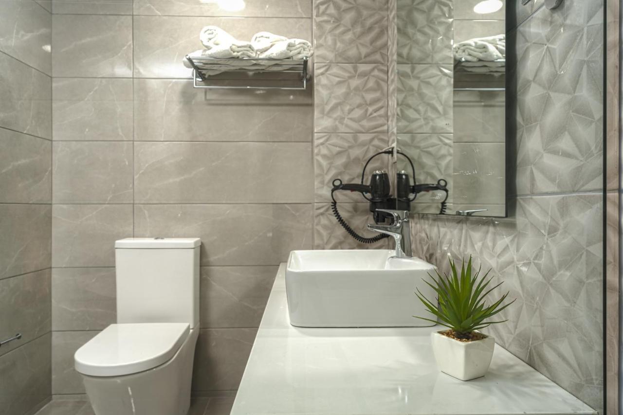 Iris & Rhea Junior Suites Циливи Экстерьер фото