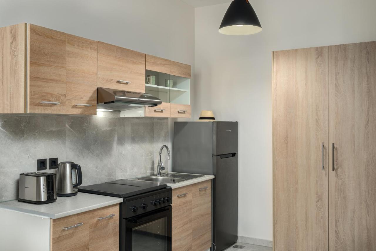 Iris & Rhea Junior Suites Циливи Экстерьер фото